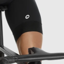 Assos MILLE GT Half Shorts C2 - Black Series -Aanbiedingen Vlot Fiets Winkel ASSOS 11 10 232 18 41