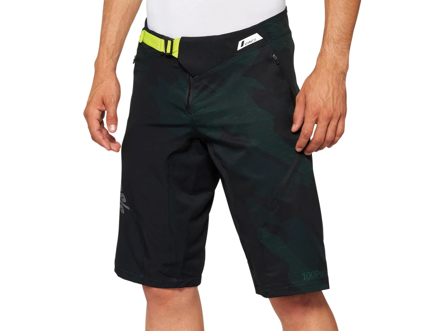 100% Airmatic LE Shorts - Zwart Camo 1 100% Airmatic LE Shorts - Zwart Camo