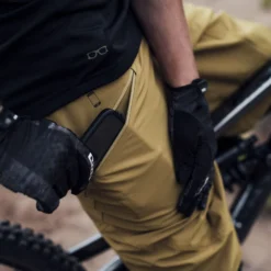 ION Scrub AMP Wielershort - Blauw -Aanbiedingen Vlot Fiets Winkel DSC 8443photo Bartek Wolinski wolisphotohphVXnaCvA1LE