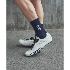 POC Soleus Lite Sock Mid - Uranium Zwart -Aanbiedingen Vlot Fiets Winkel poc soleus lite sock mid 1582 turmaline navy 2 1265436